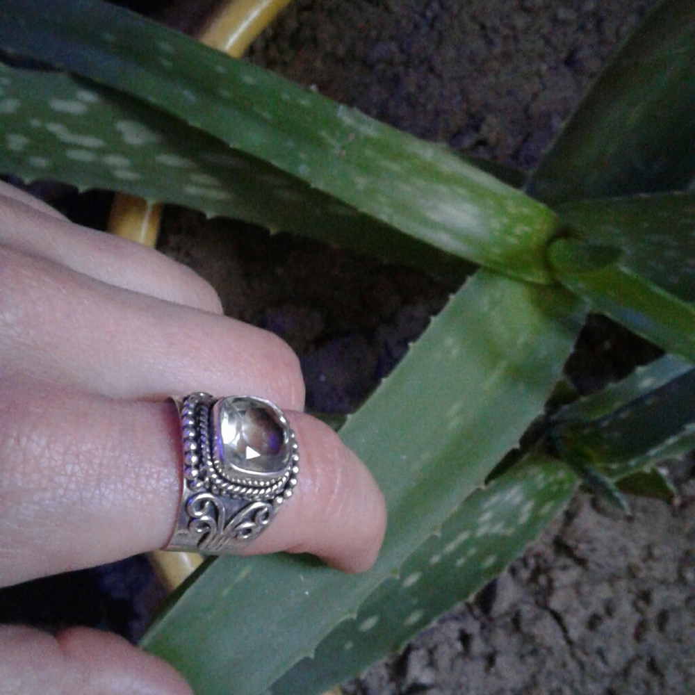 Jeweled ring